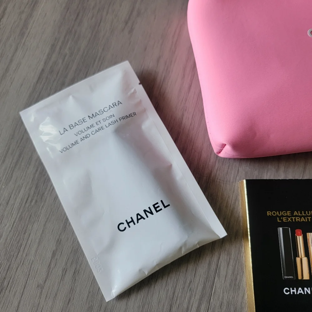 🛍Final Price🛍 4pcs NWOT Chanel Pink Cosmetic Pouch